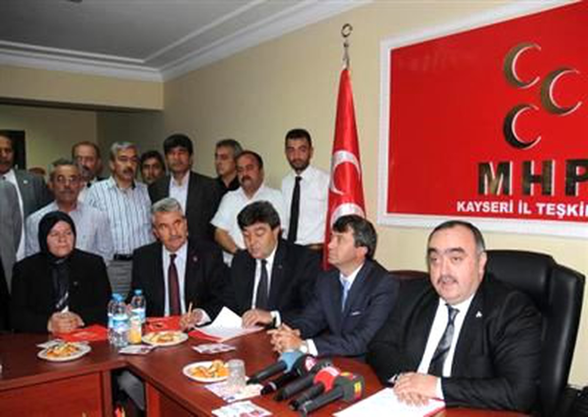 MHP Kayseri Teşkilatından Bahçeli\'ye Tam Destek