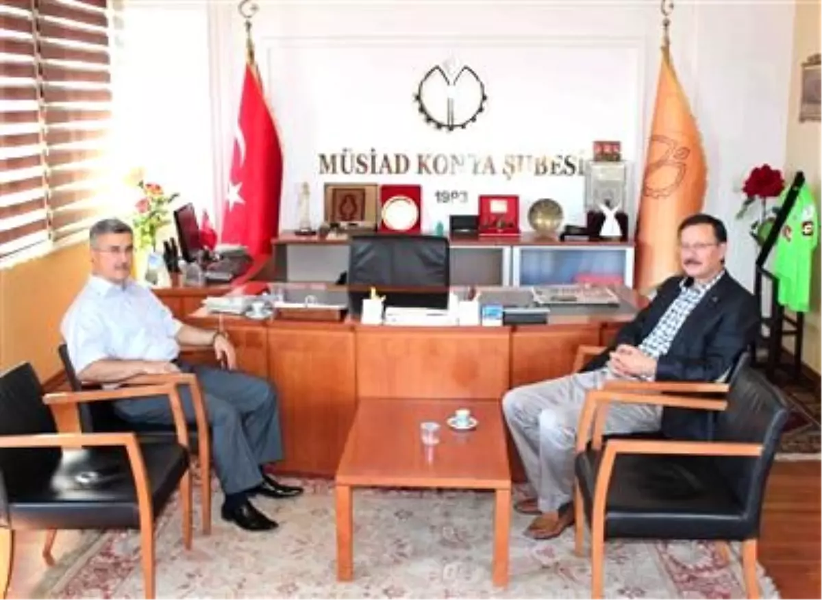 Rektör Torlak\'tan Müsiad\'a Ziyaret