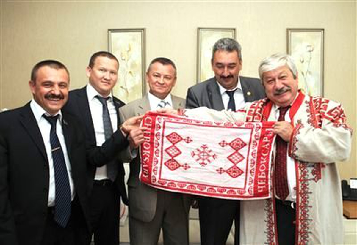 Rus Belediye Başkanından Akaydın\'a Ziyaret