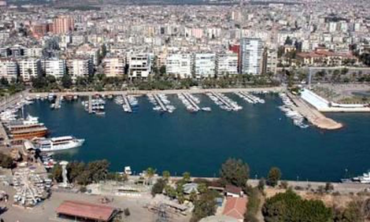 \'Tarihe Gülümseyen Mersin" Projesi