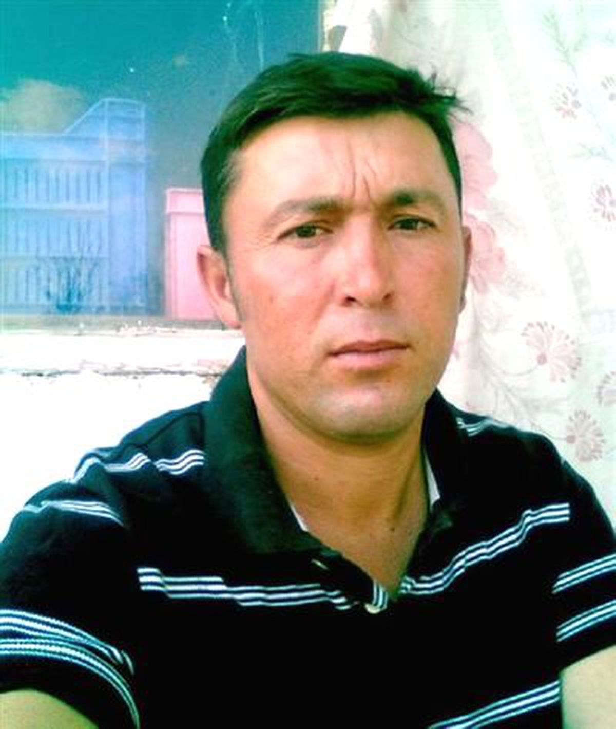 "İntihar Etmeyi Çok Düşündüm, Ama Yapamadım"