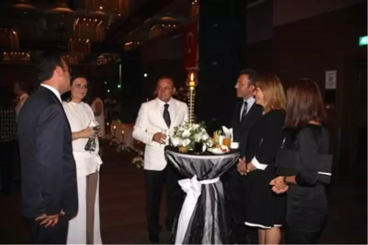 Trabzon Protokolü Zafer Bayramı Resepsiyonu'nda Buluştu