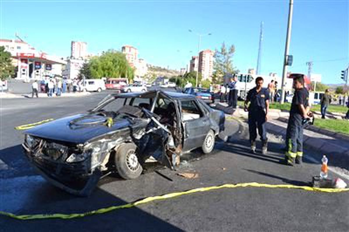 Yol Güzergahı Kana Bulandı