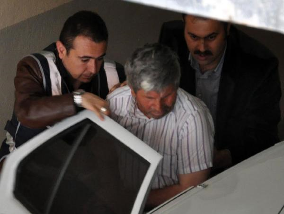 "Öl De Öleyim" Dedi Öldürdü