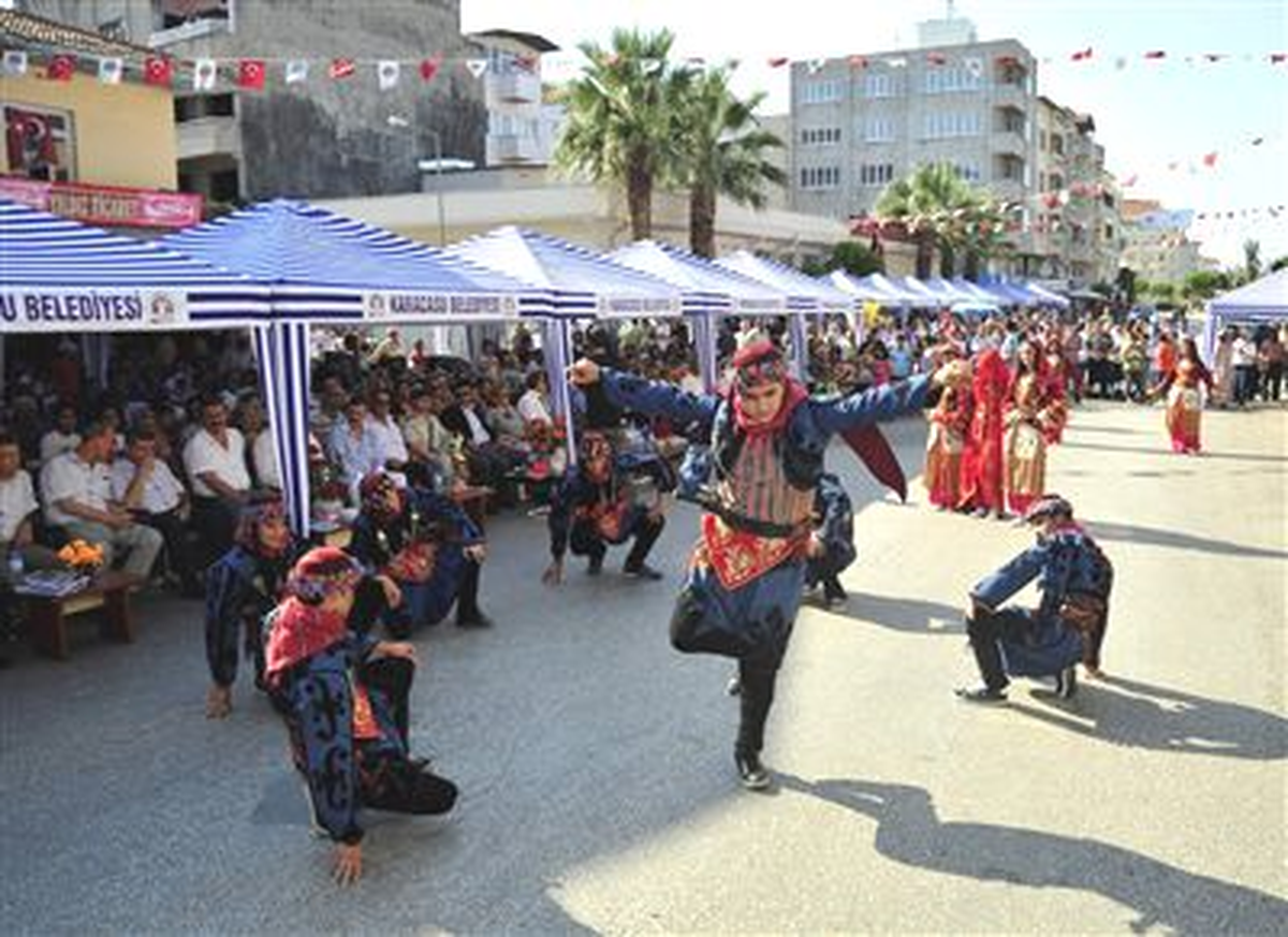 25. Karacasu Afrodisias Kültür Sanat ve Tanıtım Festivali Başladı