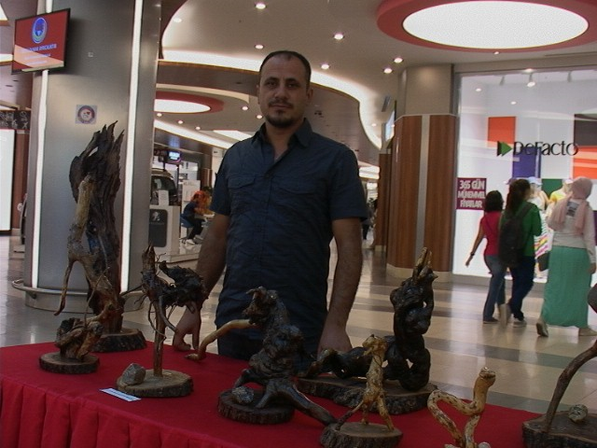 Ağaç Köklerinden Heykeller, Vatandaşların Büyük İlgisini Gördü
