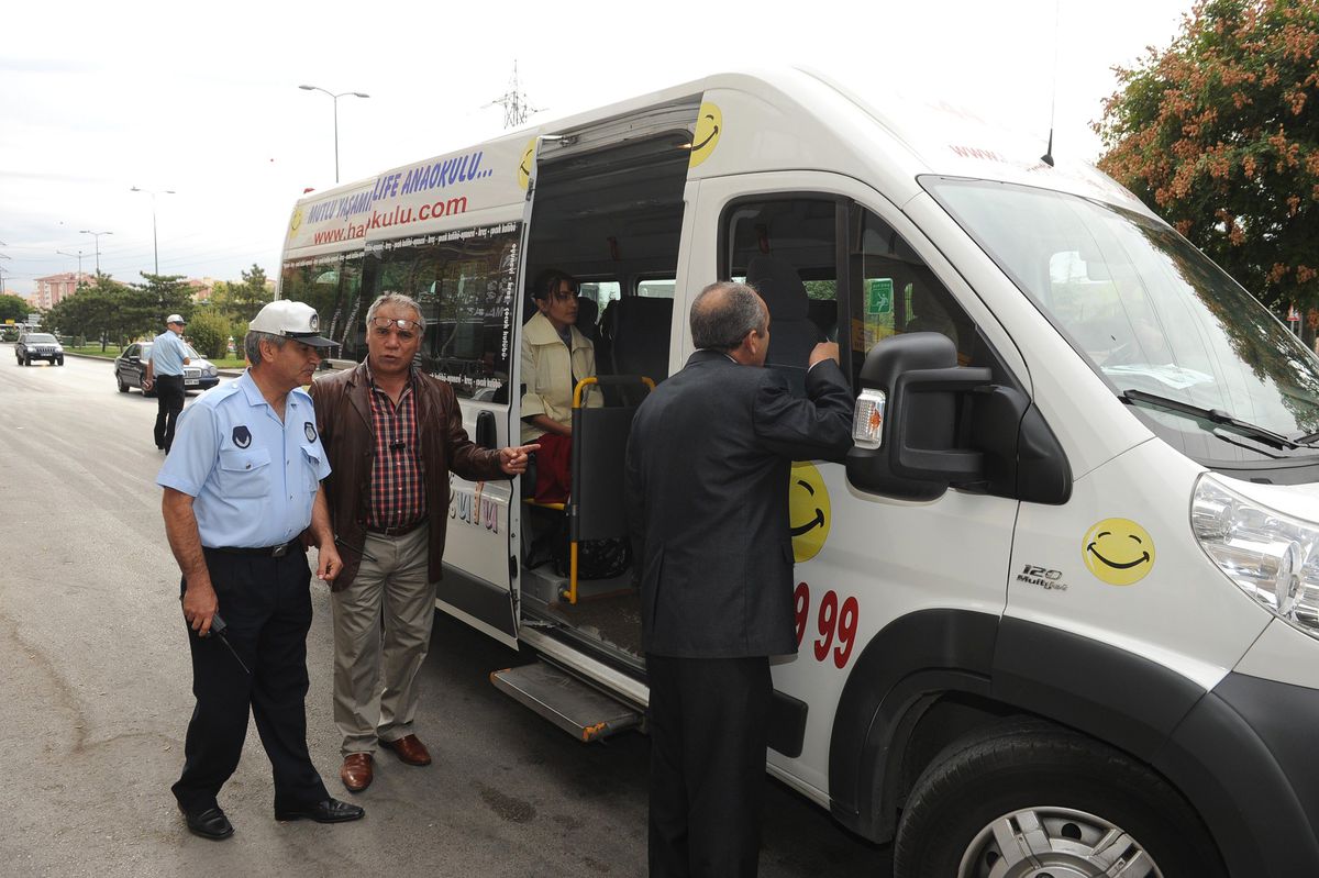 Ankara Büyükşehir Belediyesi Okul Servis Araçlarıyla İlgili Uyardı
