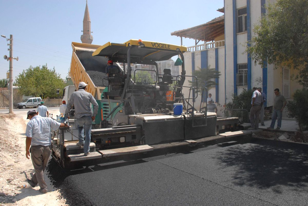Asfalt Çalışmaları Aralıksız Devam Ediyor