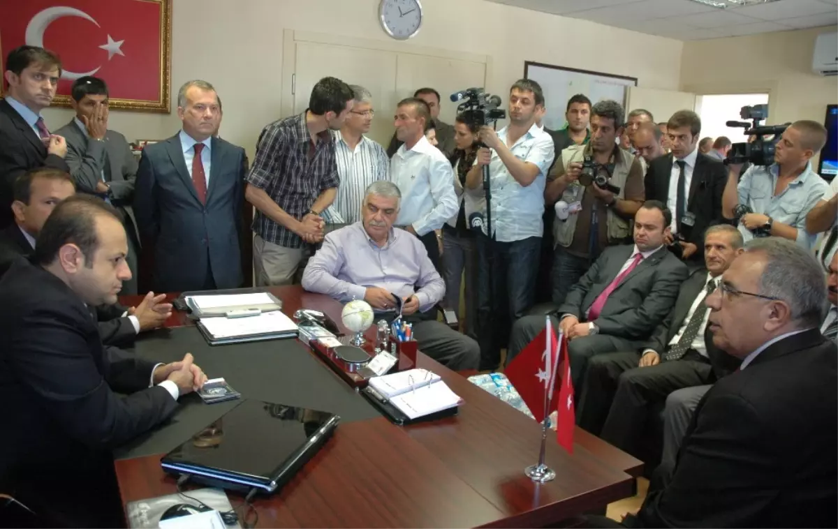 Bakan Bağış Mardinli Şeyhmus Kino\'ya Sahip Çıktı