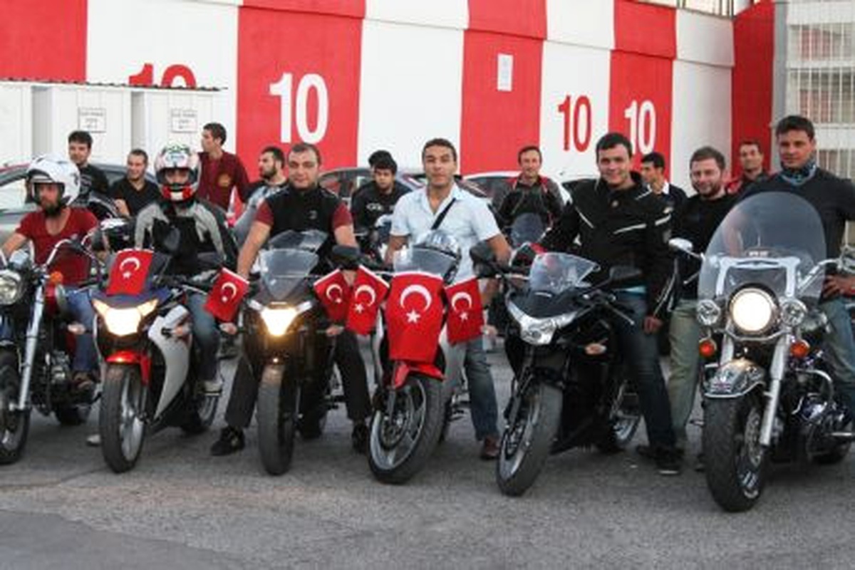 Balıkesir Motosiklet Kulübü Zafer Bayramı Korteji