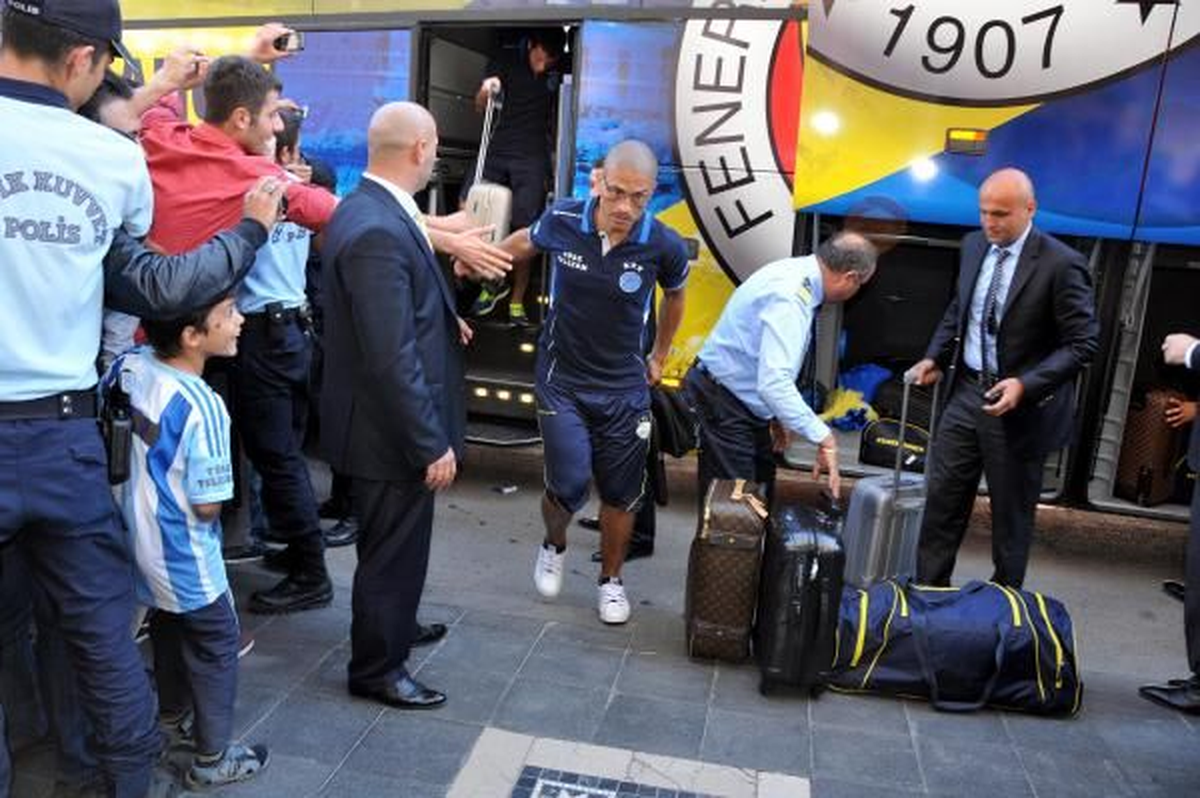 Fenerbahçe Kafilesi, Sivas\'a Geldi