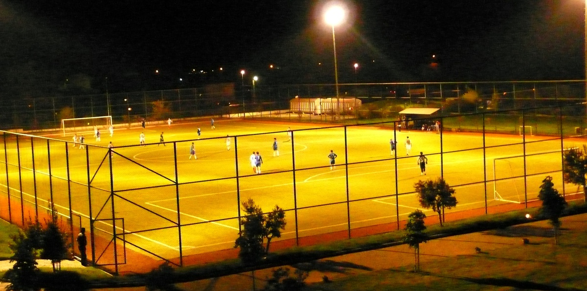 Frankfurt\'ta "Gece Futbolu" Turnuvası Düzenlendi