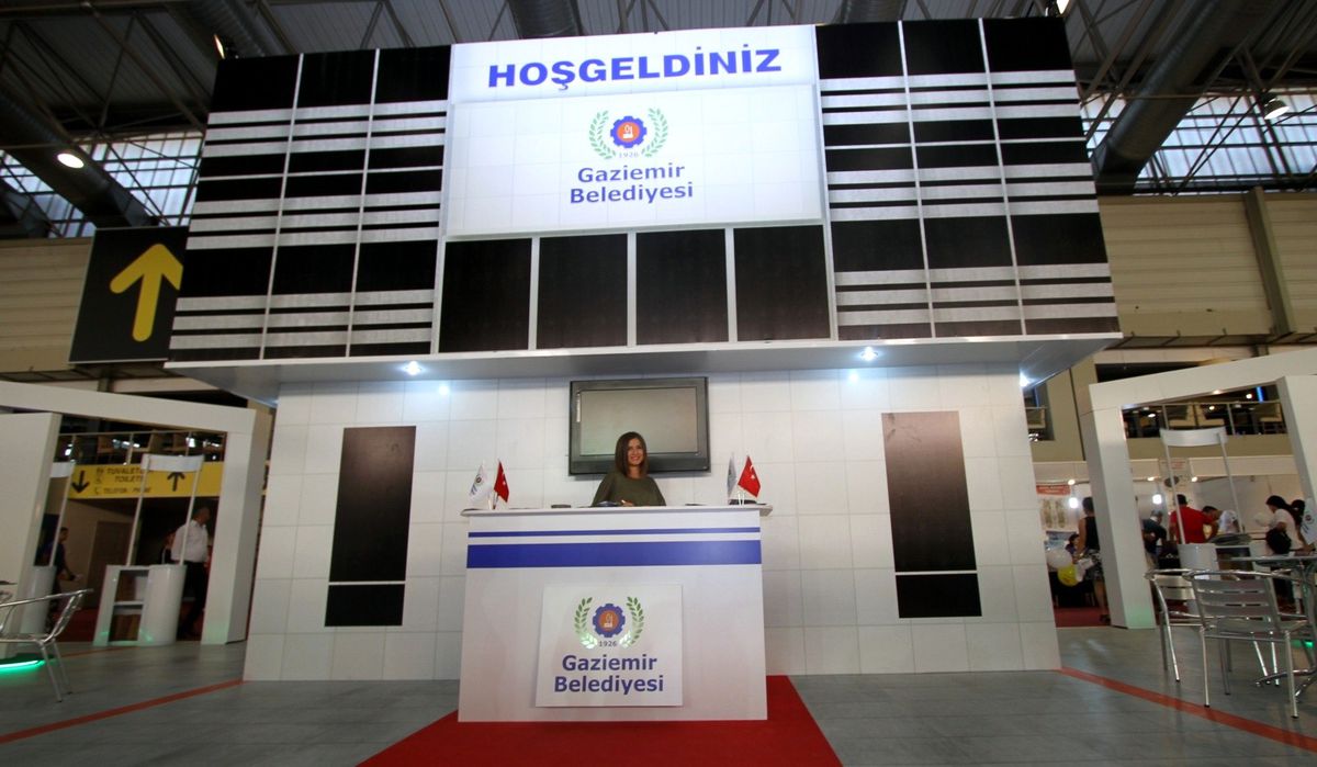 Gaziemir Belediyesi\'nden Sürpriz Stant