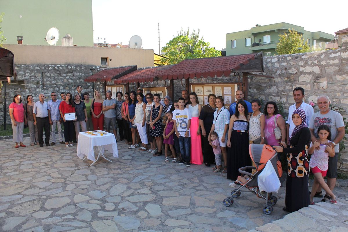 Genç Ressam Urlalı Sanatseverleri İlk Sergisine Bekliyor