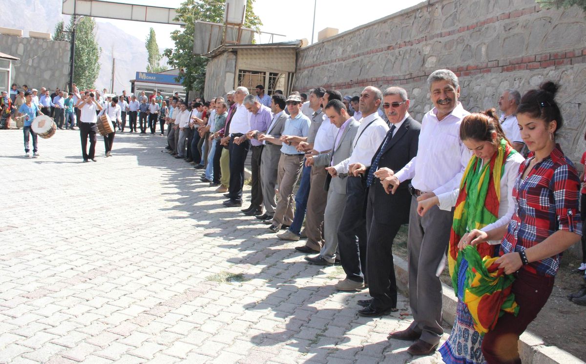 Hakkari\'de 1 Eylül Dünya Barış Günü Şöleni