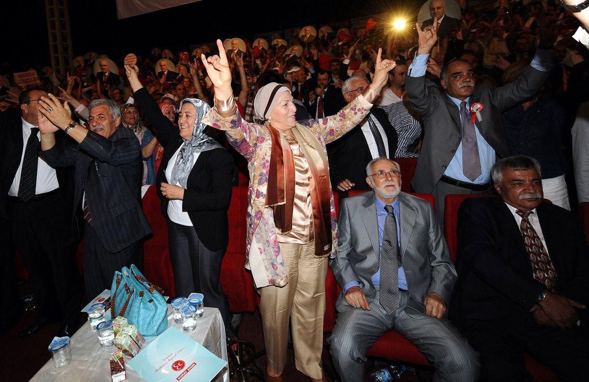MHP\'li Aydın Genel Başkanlığa Aday