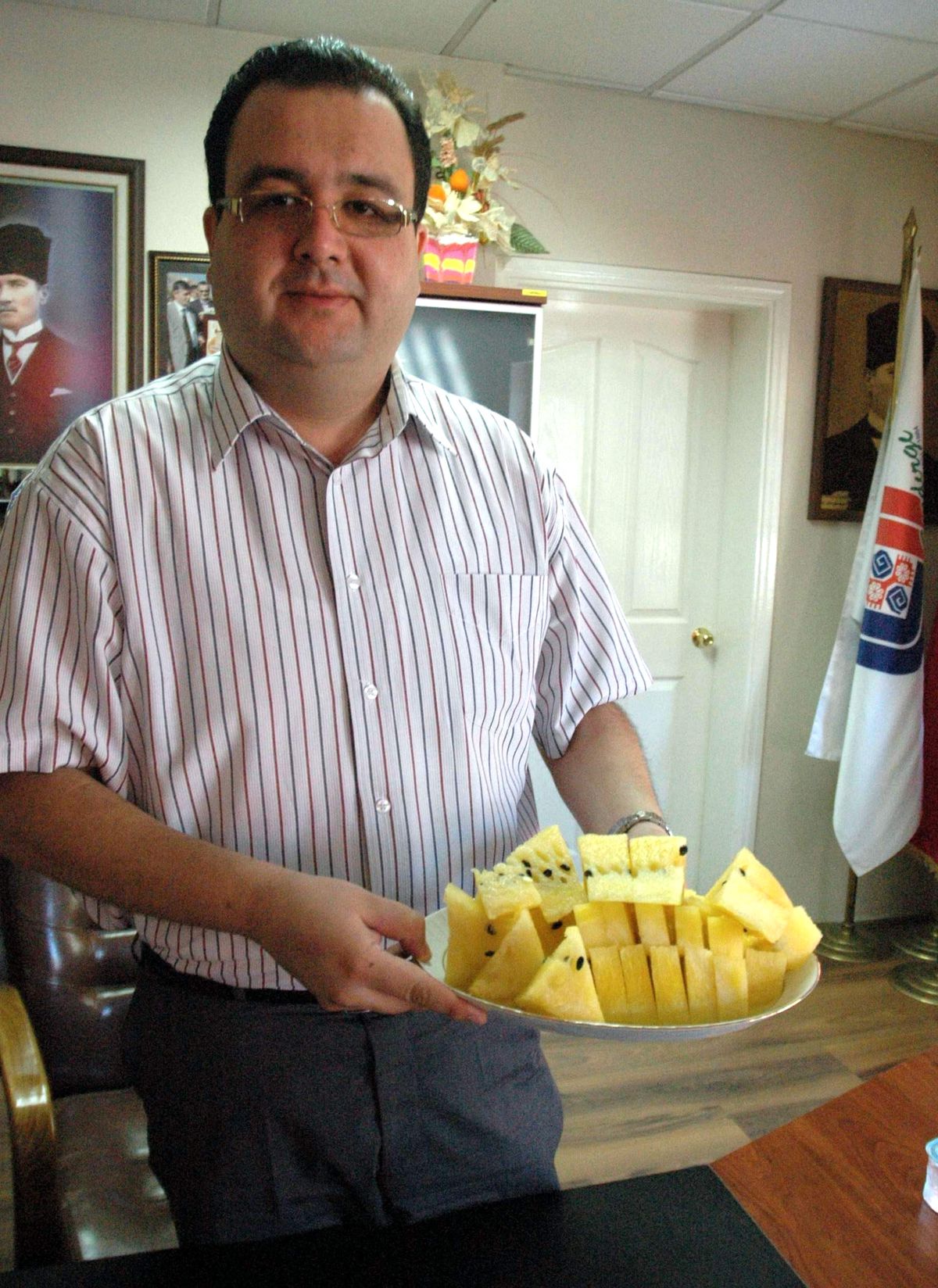(Özel Haber) Sarı Karpuz Türk Sofrasında
