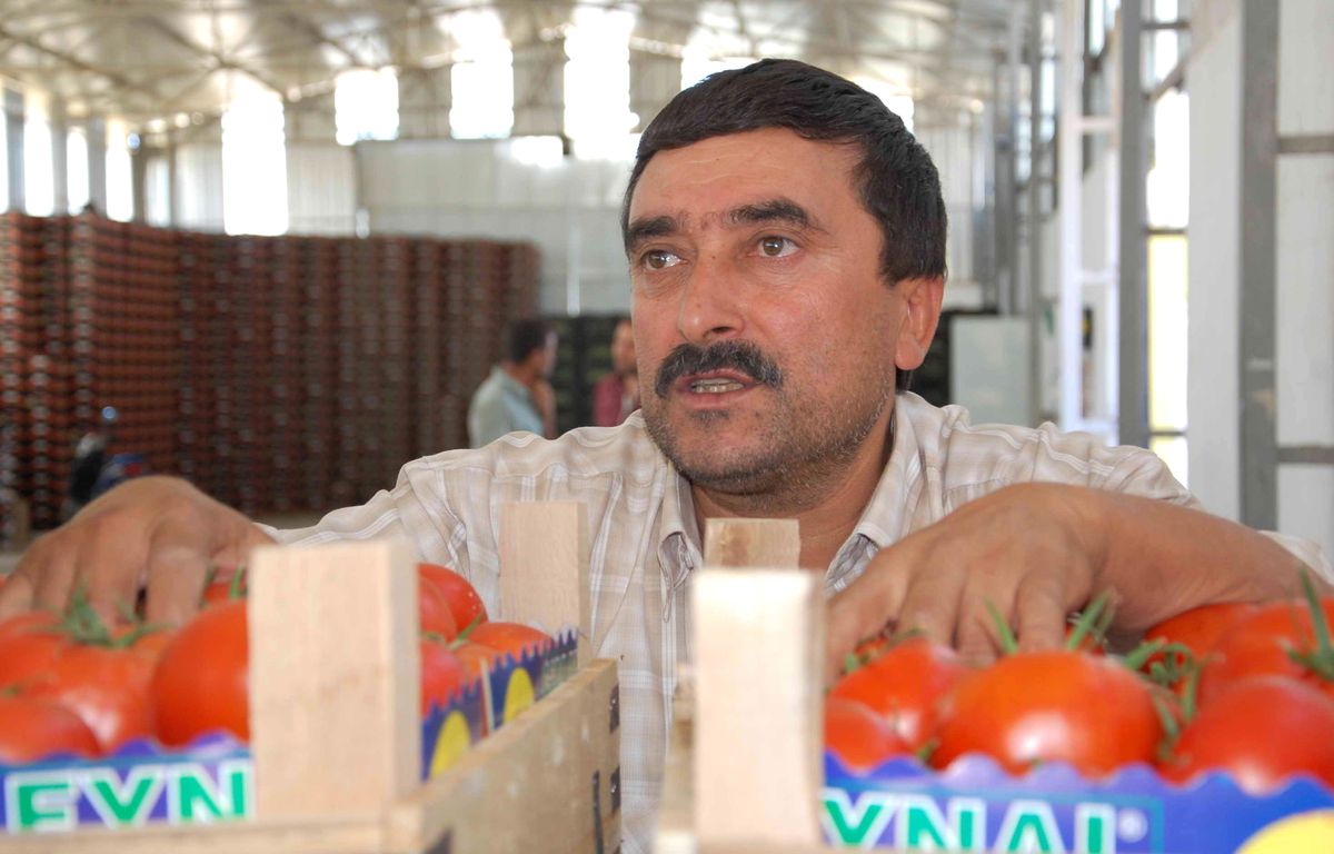 Simavlı Seracılardan \'Üretici Dostu Vali\'ye Teşekkür
