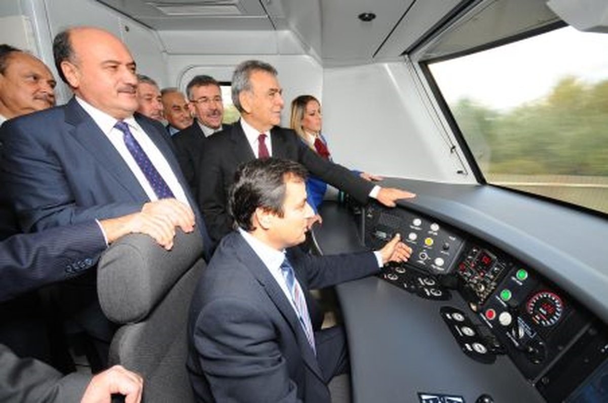 Torbalı\'ya "Raylı Sistem" Müjdesi