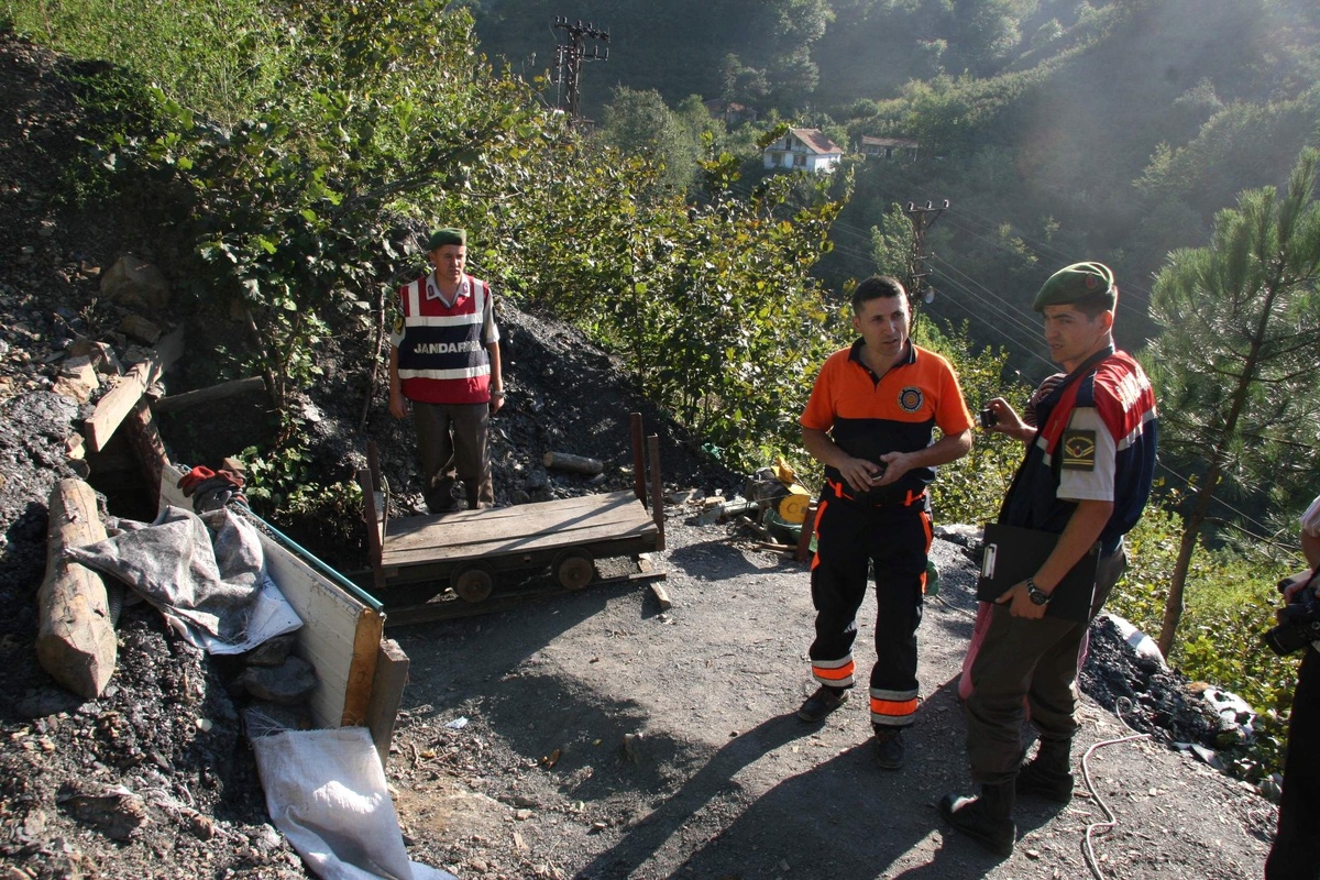 Zonguldak\'ta Kaçak Maden Ocağında Göçük: 1 Ölü