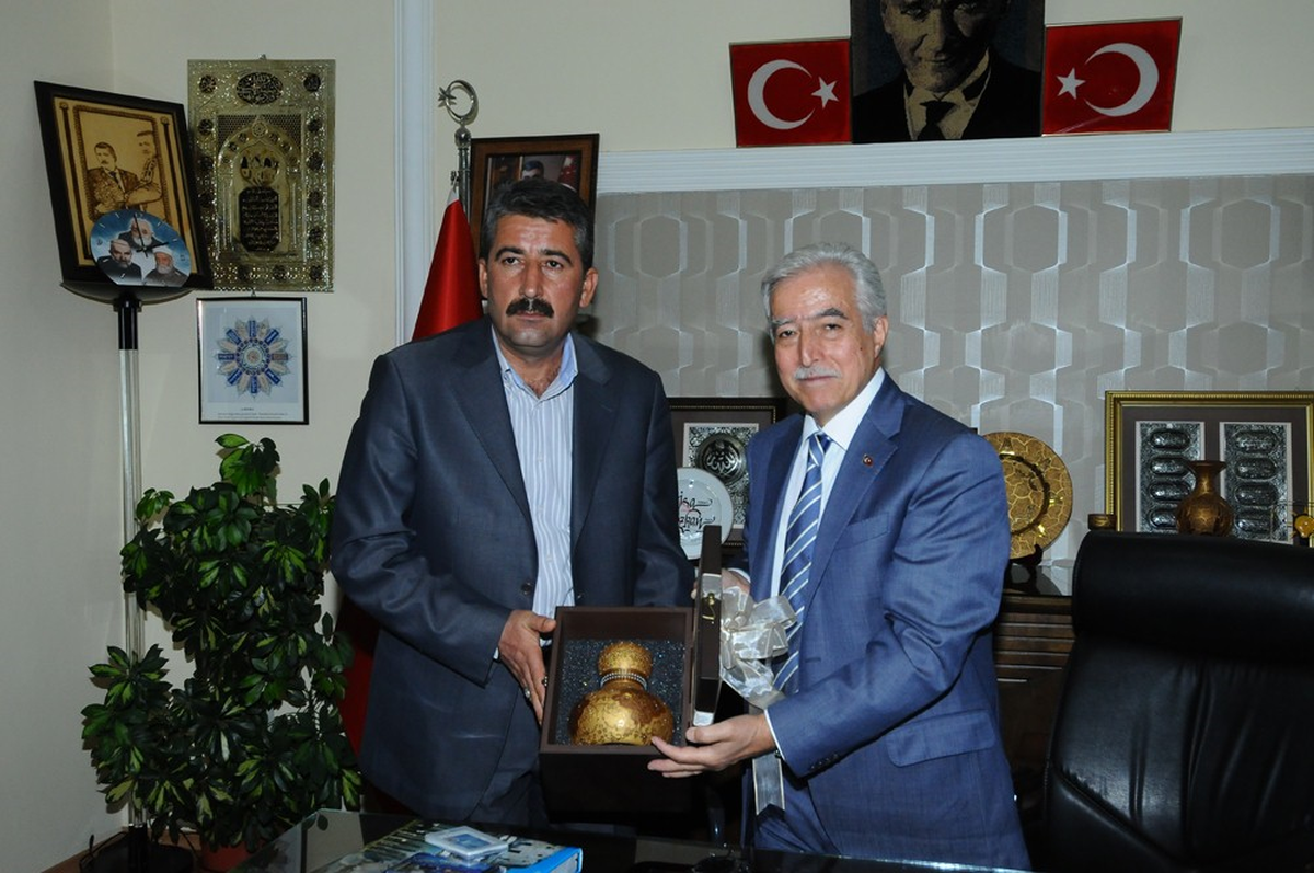 Aldırmaz\'dan Özkan\'a Ziyaret