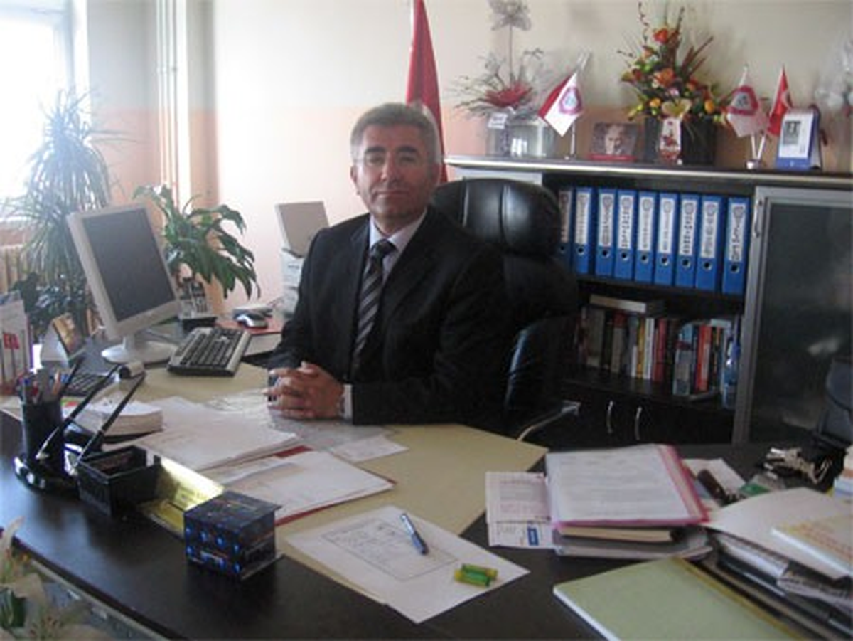 Fethi Gemuhluoğlu Anadolu Öğretmen Lisesi\'nin Başarısı