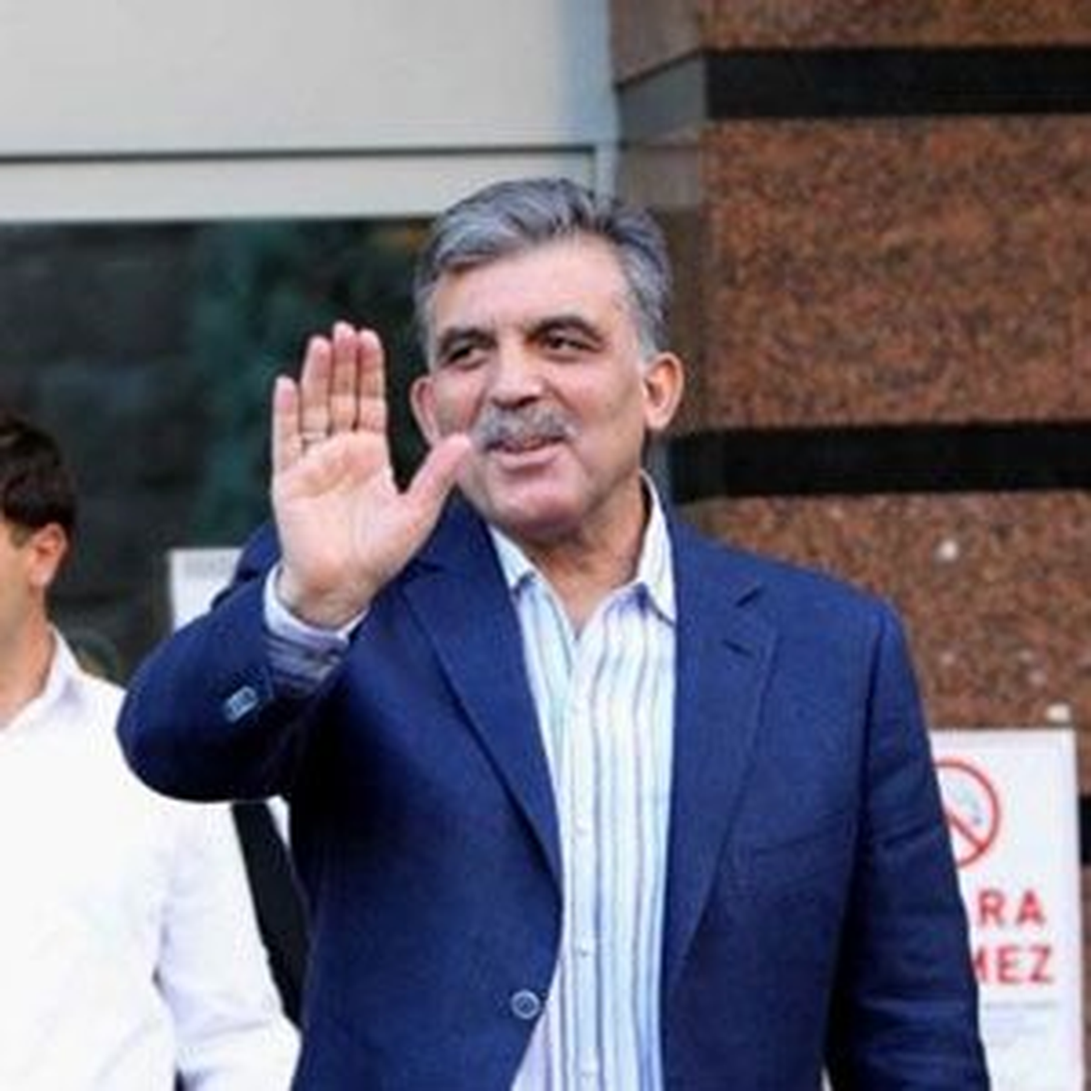 Gül Sağlık Durumunu da Twitter\'a Yazdı