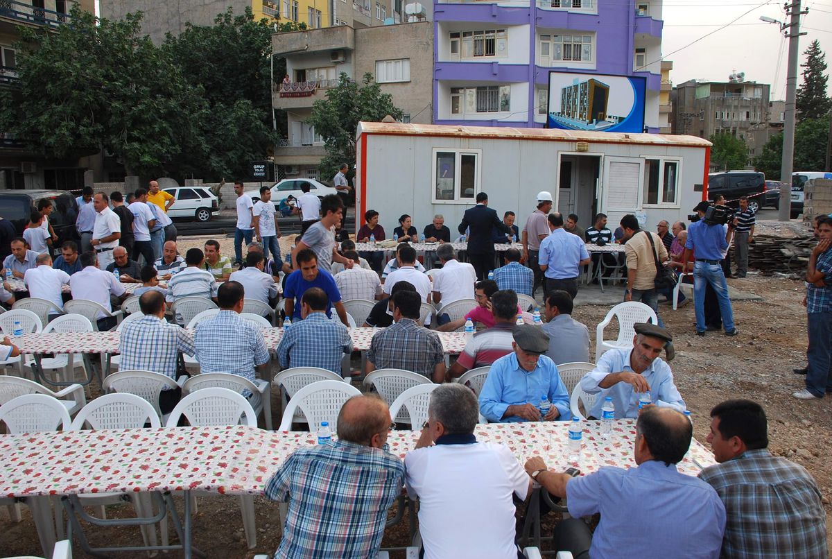 Petrol İş Sendikası Binasının Temeli Törenle Atıldı