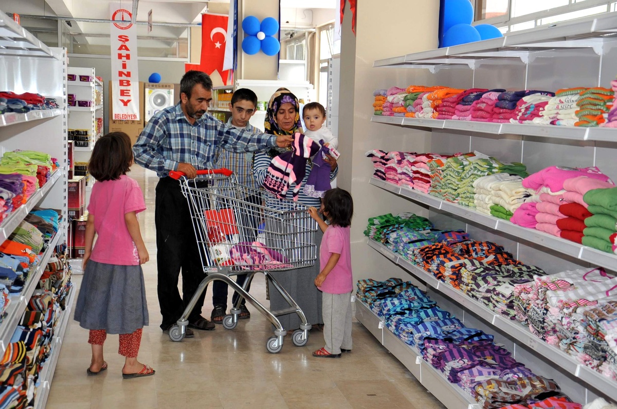 Şahinbey Belediyesi Sosyal Marketi Örnek Bir Çalışma Oldu