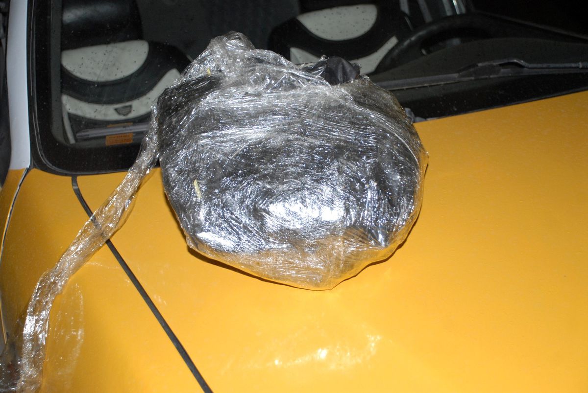 Siverek\'te 13 Kilo 420 Gram Esrar Ele Geçirildi