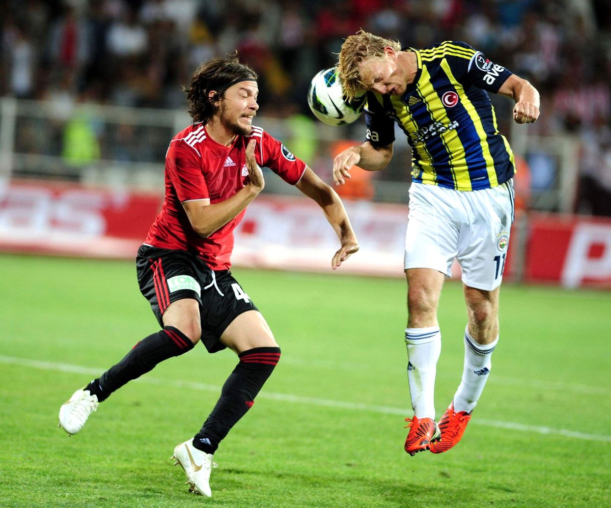 Sivasspor - Fenerbahçe 0 - 0 Eşitlikle Bitti