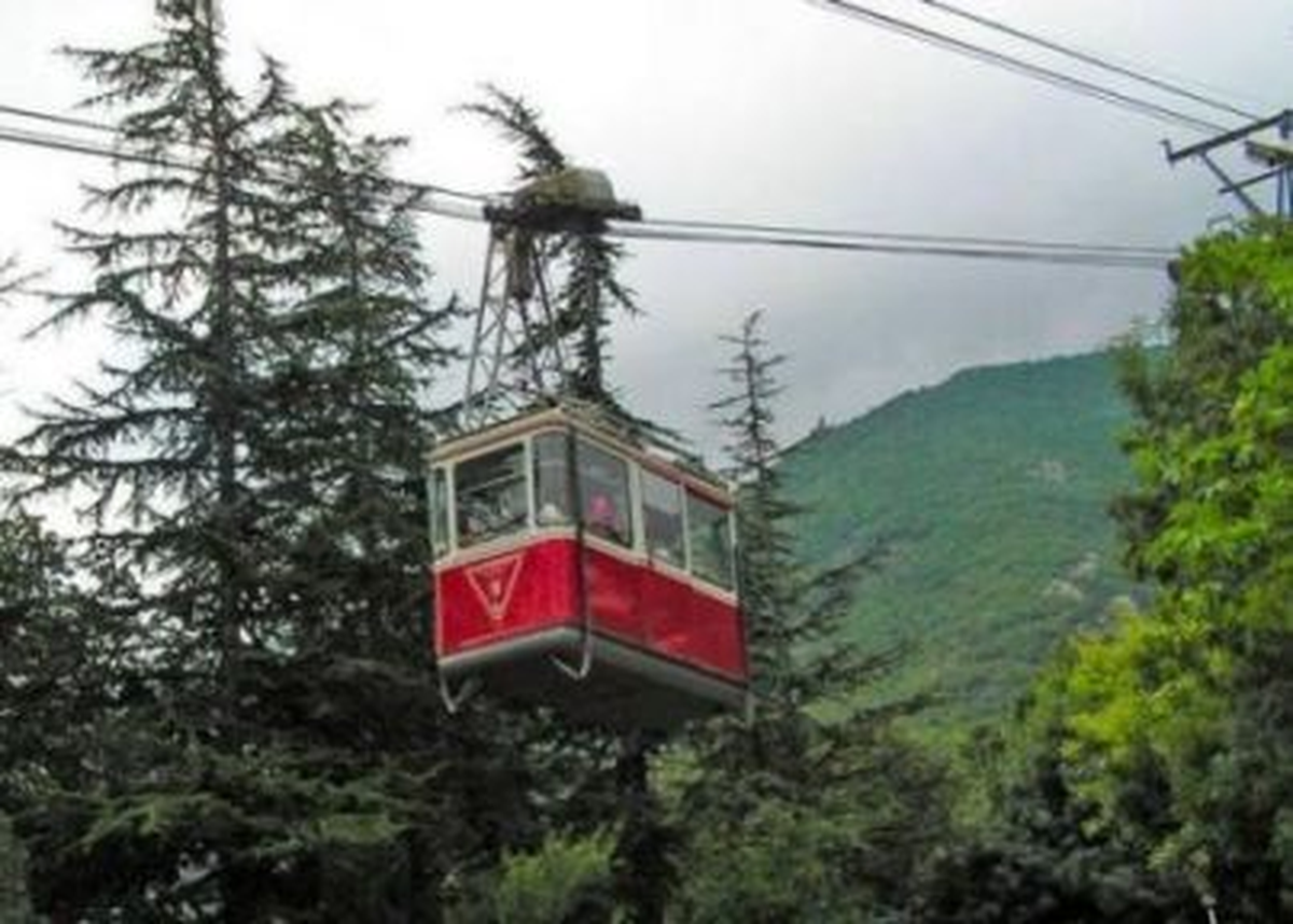 Teleferikten Düşen 2 Kardeş Ağır Yaralandı
