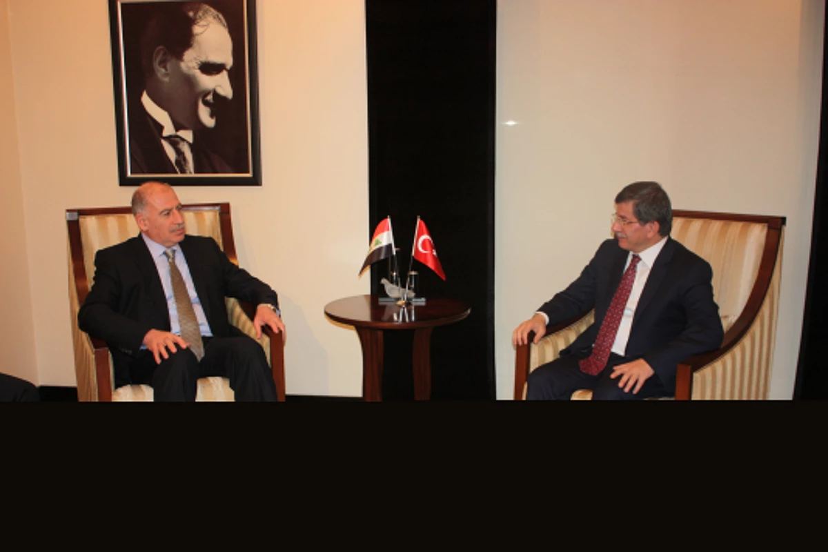 Bakan Davutoğlu, Irak Ulusal Meclis Başkanı Nuceyfi ile Görüştü