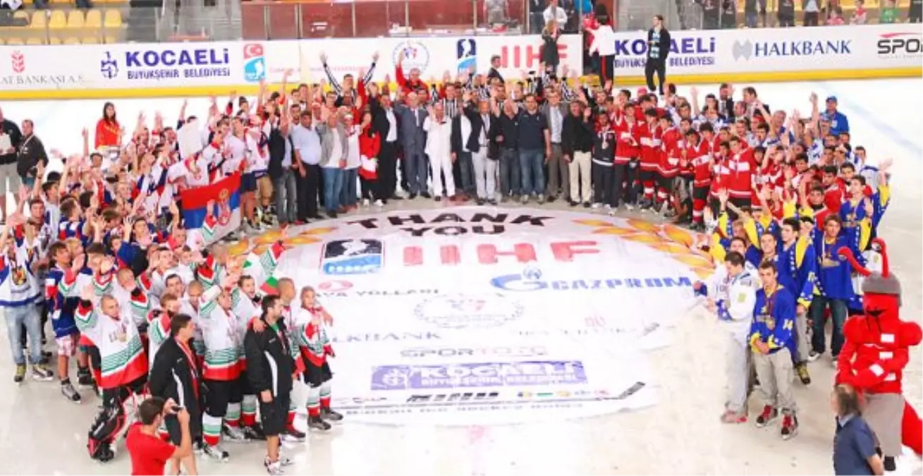 Buzda Muhteşem Kapanış