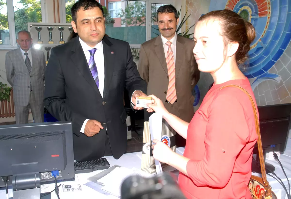 ÇOMÜ\'de Kayıtlar Başladı