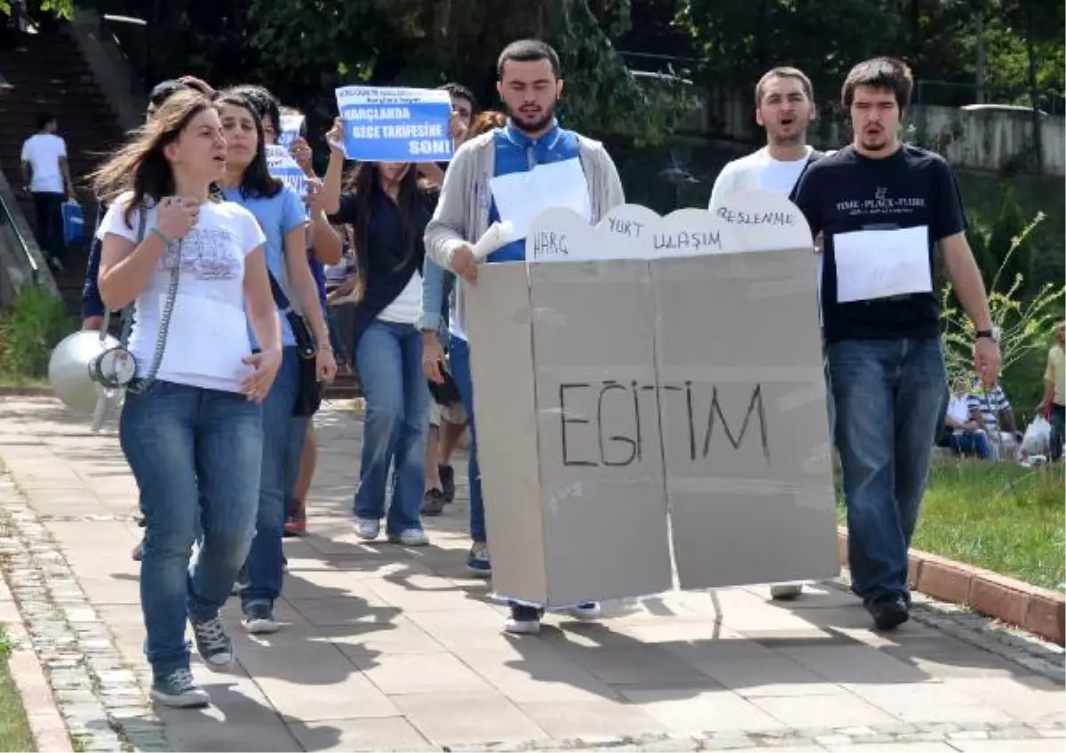 Ktü\'de İkinci Öğretim Harcına Protesto