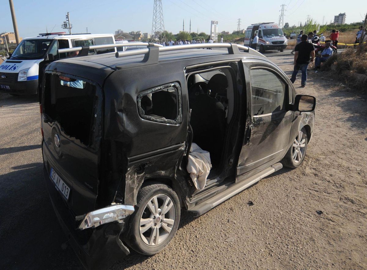 Mersin\'de Trafik Kazası: 1 Ölü, 7 Yaralı