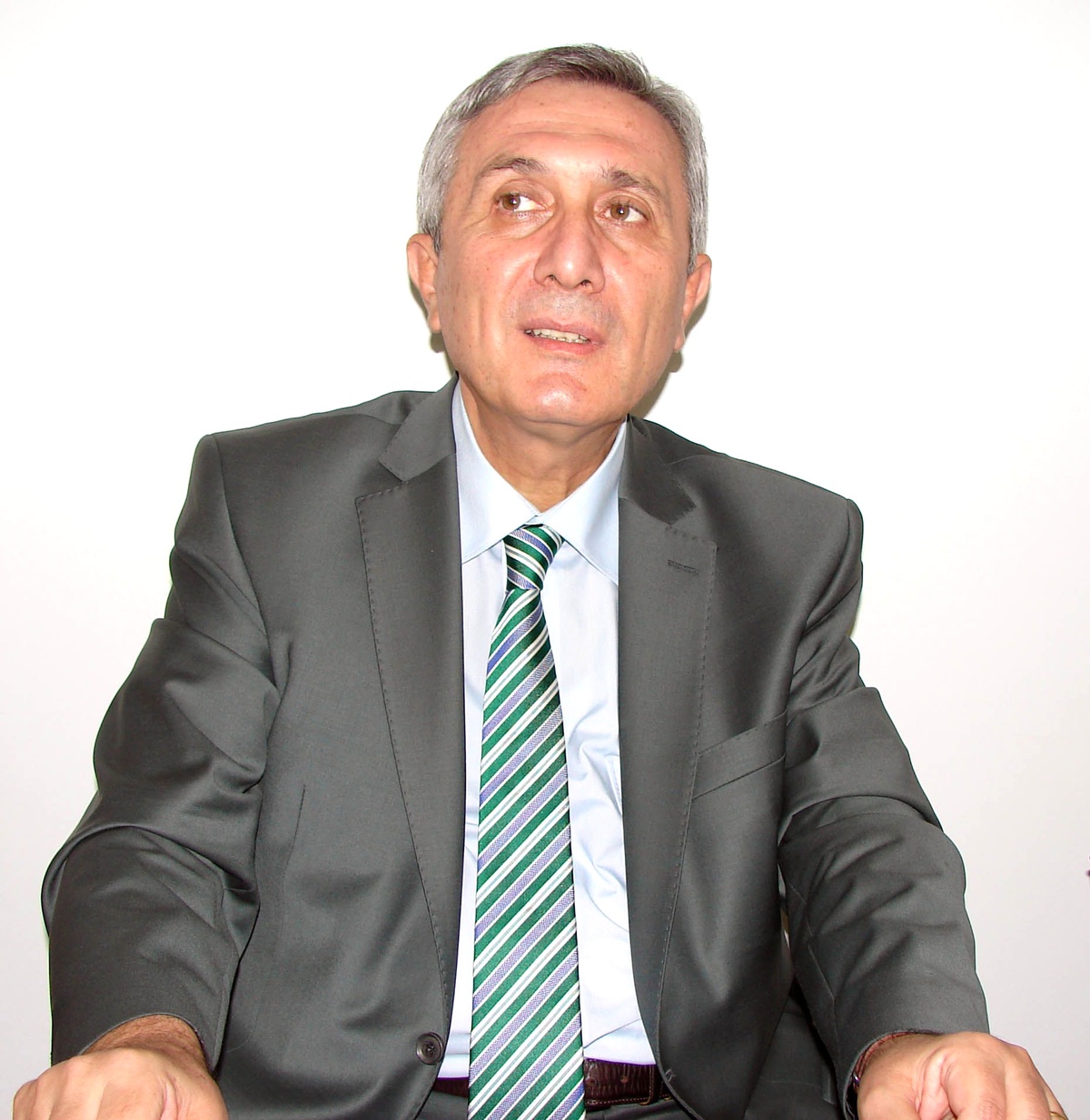 Mhp\'li Ayhan\'dan AKP\'ye "Dokunulmazlık" Desteği
