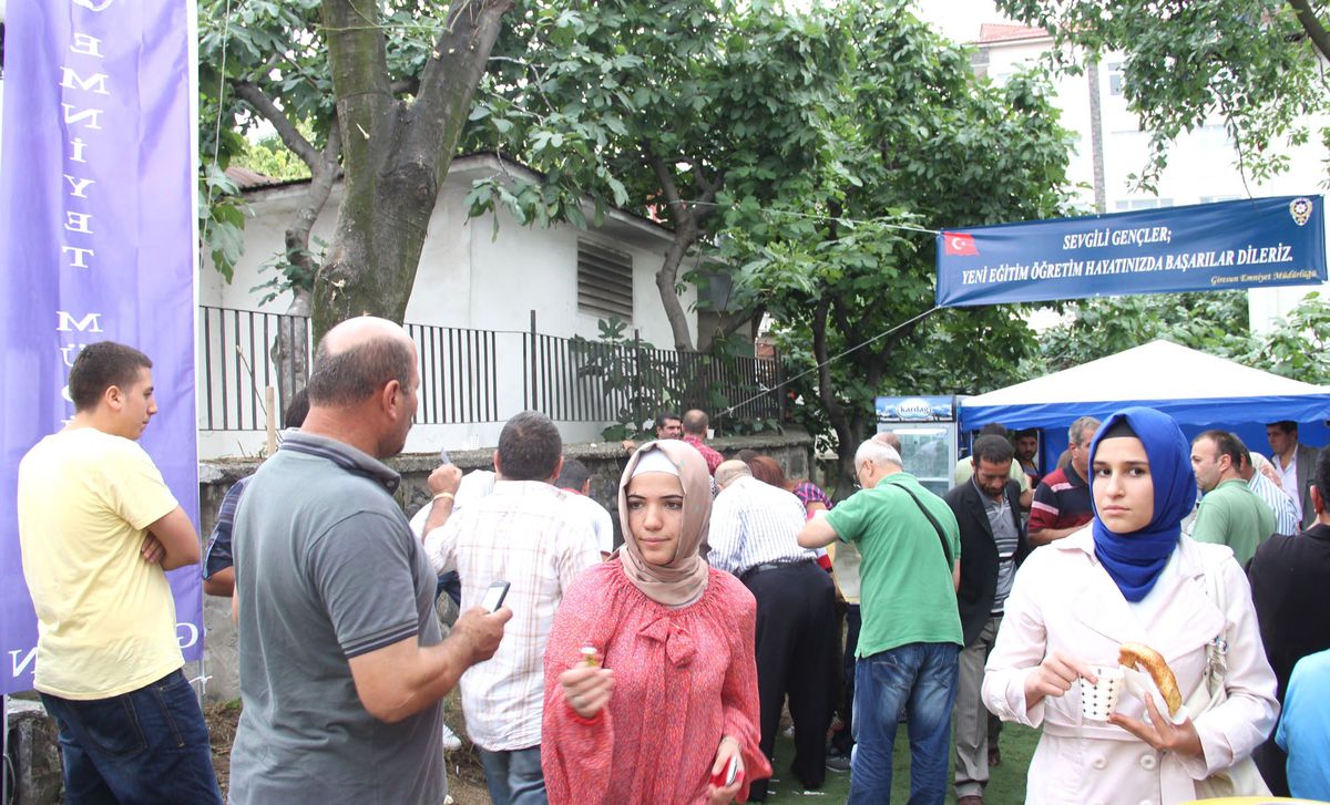 Öğrencilere Emniyetten Destek
