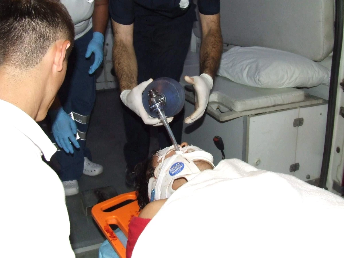 Ortaca\'da Trafik Kazası: 2 Ağır Yaralı