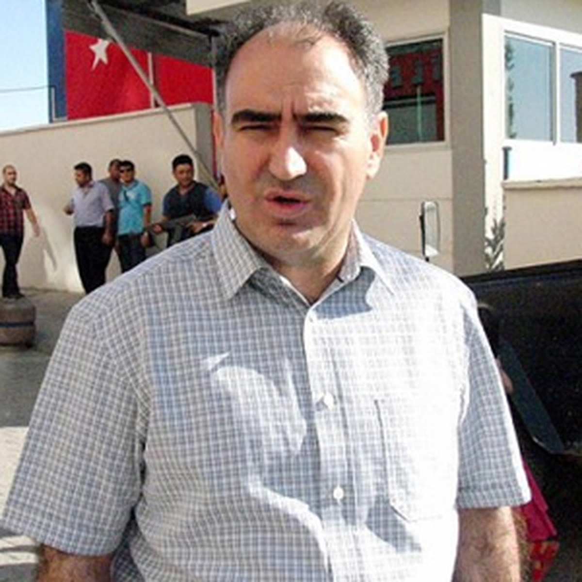 Şırnak Valisi Vahdettin Özkan, "Beytüşşebap İlçesinde Hayat Normale Döndü."