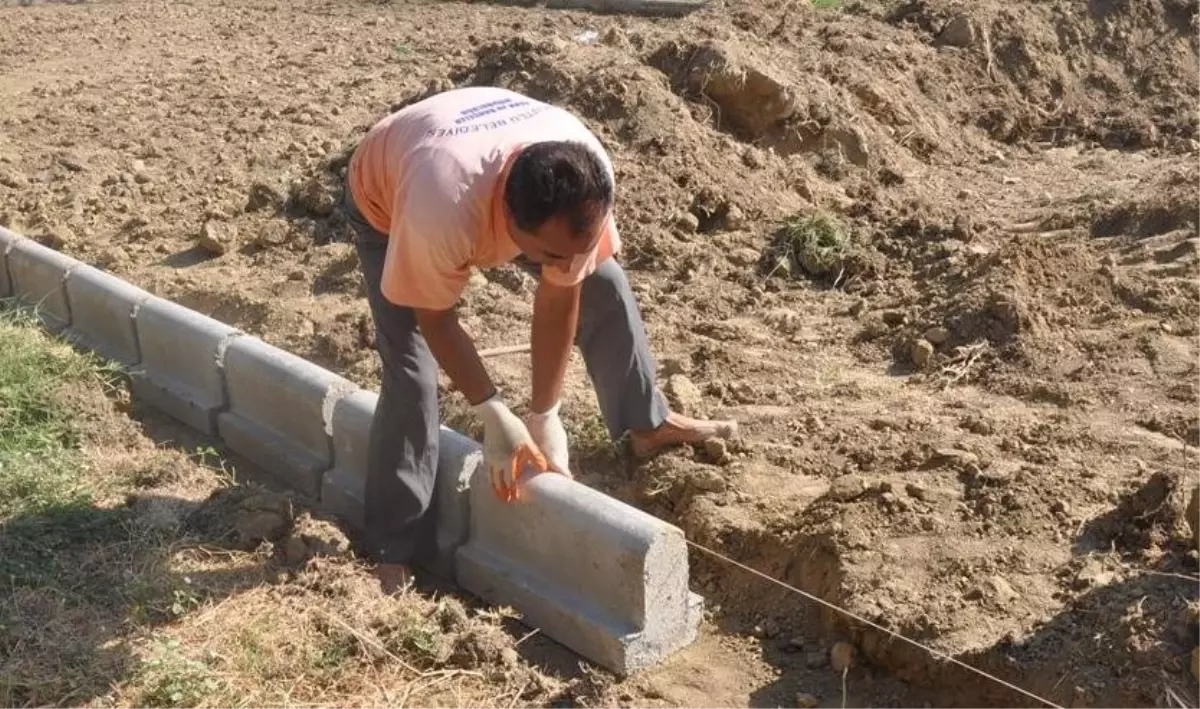 Turgutlu Belediyesi\'nden Çocuklar İçin Yeni Eğlence Alanları