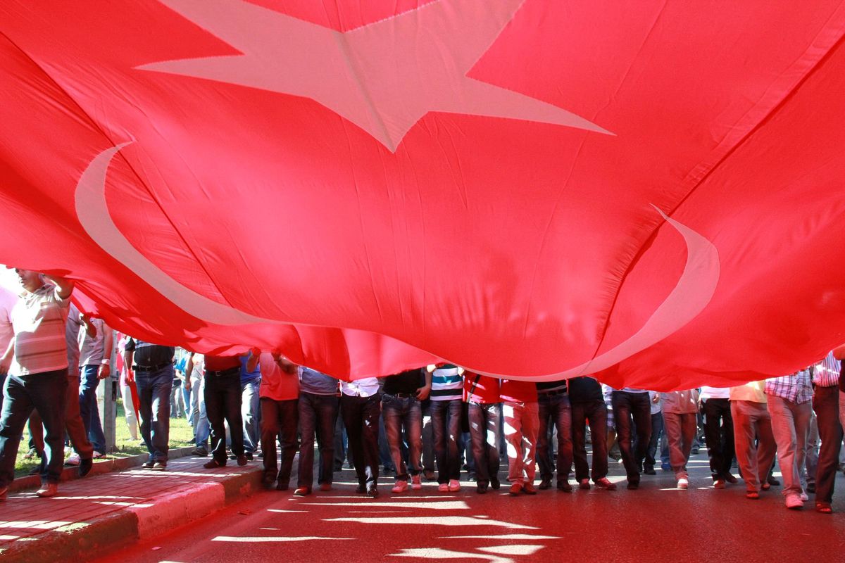 Türk-İş: Terör Örgütü Amacına Ulaşamayacak