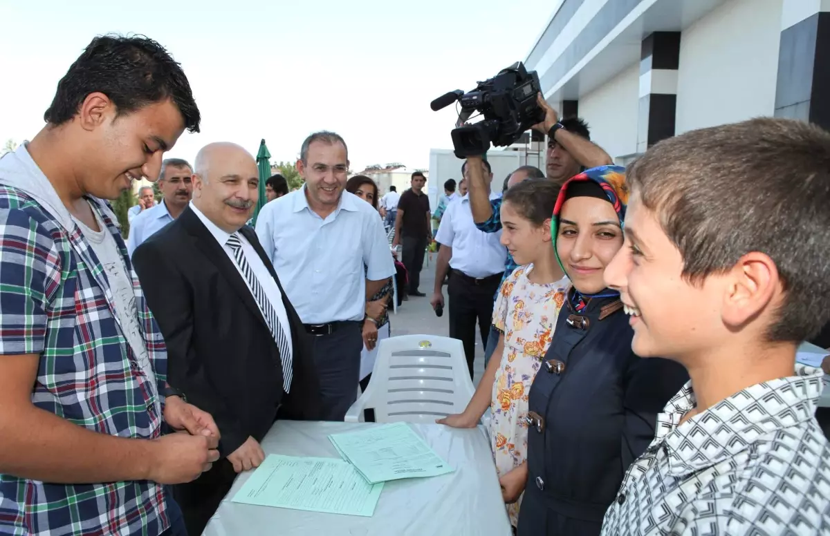 Adıyaman Üniversitesi\'nde Öğrenci Kayıtları Başladı