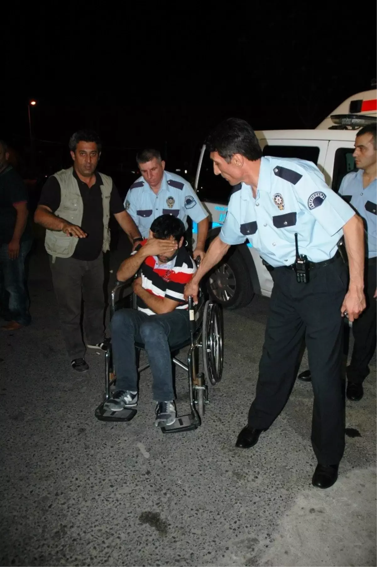 Ambulansın Yaralı Polise Müdahale Etmediği İddiası