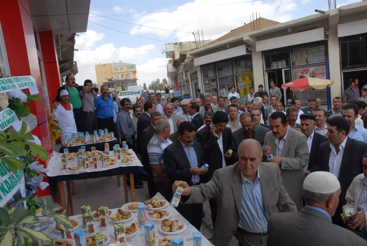 Başkale\'de Ekmek Fabrikası Açılışı