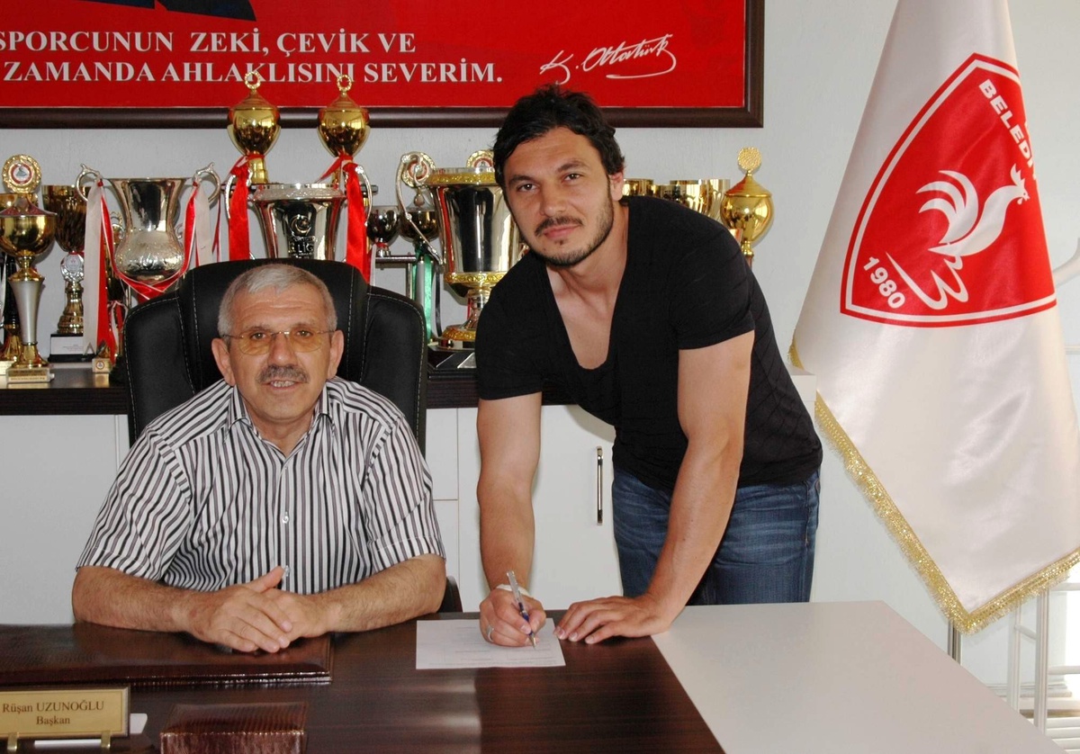 Denizlispor Ömer Çuğ ile Sözleşme İmzaladı