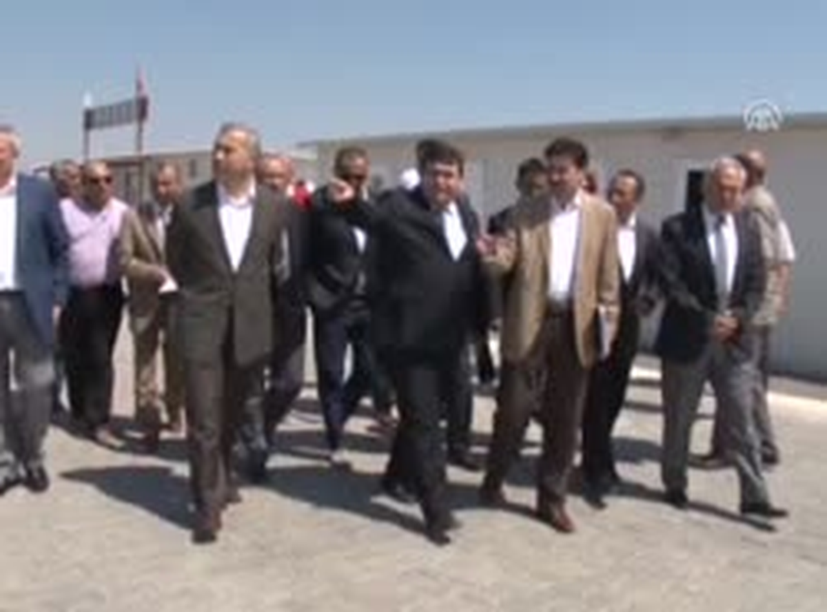 Apaydın Kampı\'nda 300 Suriyeli Asker Bulunuyor