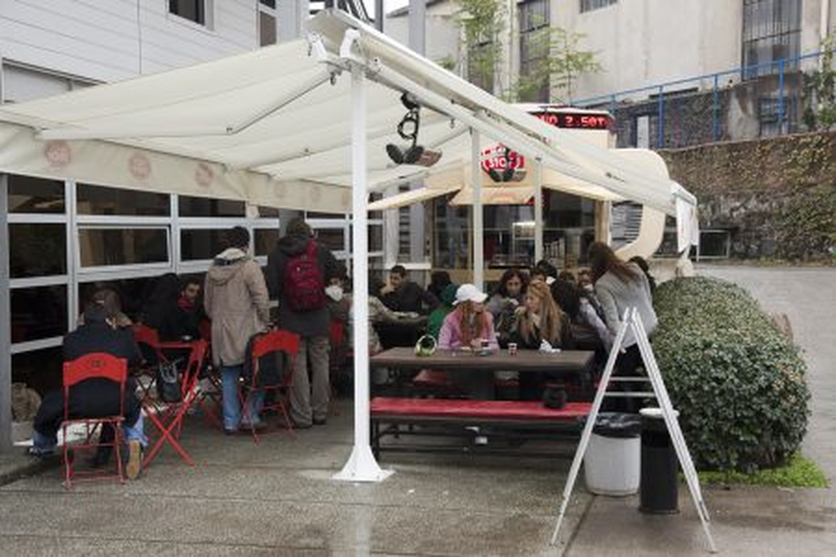 Hotstop, Üniversite Kampüslerinde