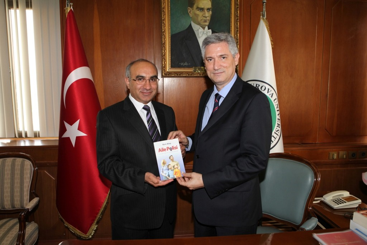 Kemal Serhadlı Pmyo Müdürü Ateş\'ten Rektör Kibar\'a Ziyaret
